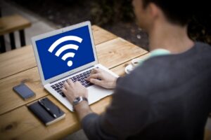 Cara Mempercepat Koneksi Internet Wifi