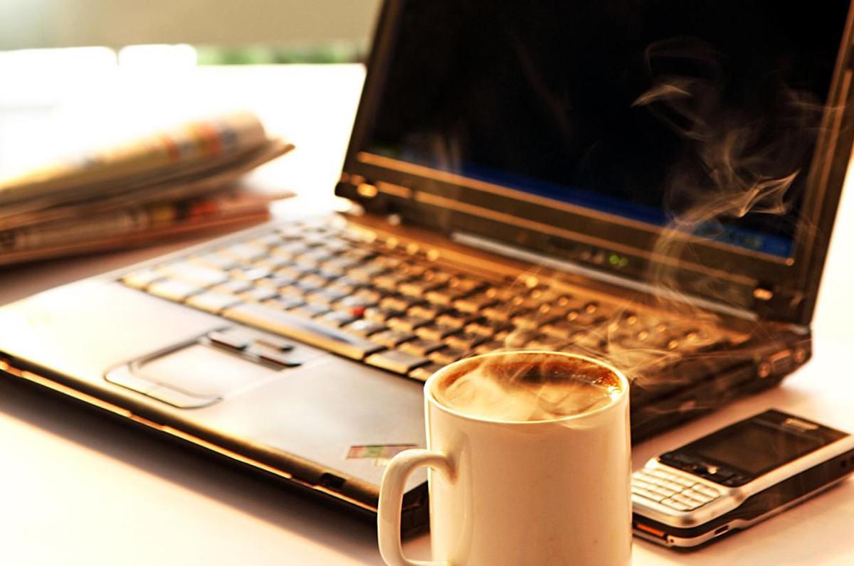 Tips Agar Laptop Tidak Cepat Panas
