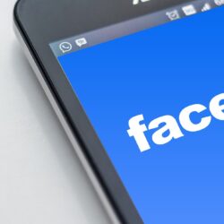 Aplikasi Pengunduh Video Facebook