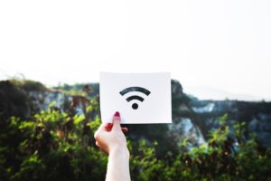 Cara Mengetahui Wifi Dipakai Siapa Saja