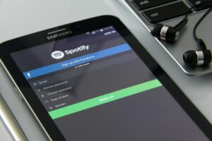 Aplikasi Streaming Musik Gratis