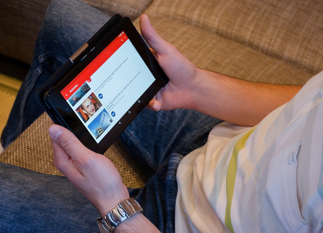 Menyimpan Video Youtube ke Galeri
