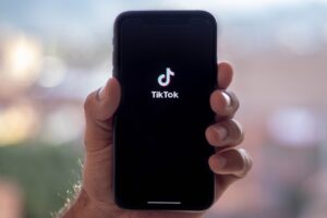 Cara Agar Video Tiktok Muncul di Beranda