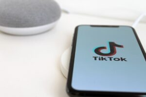 Cara Menggunakan Green Screen di Tiktok