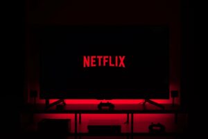Rekomendasi Film Netflix Romantis Terbaik
